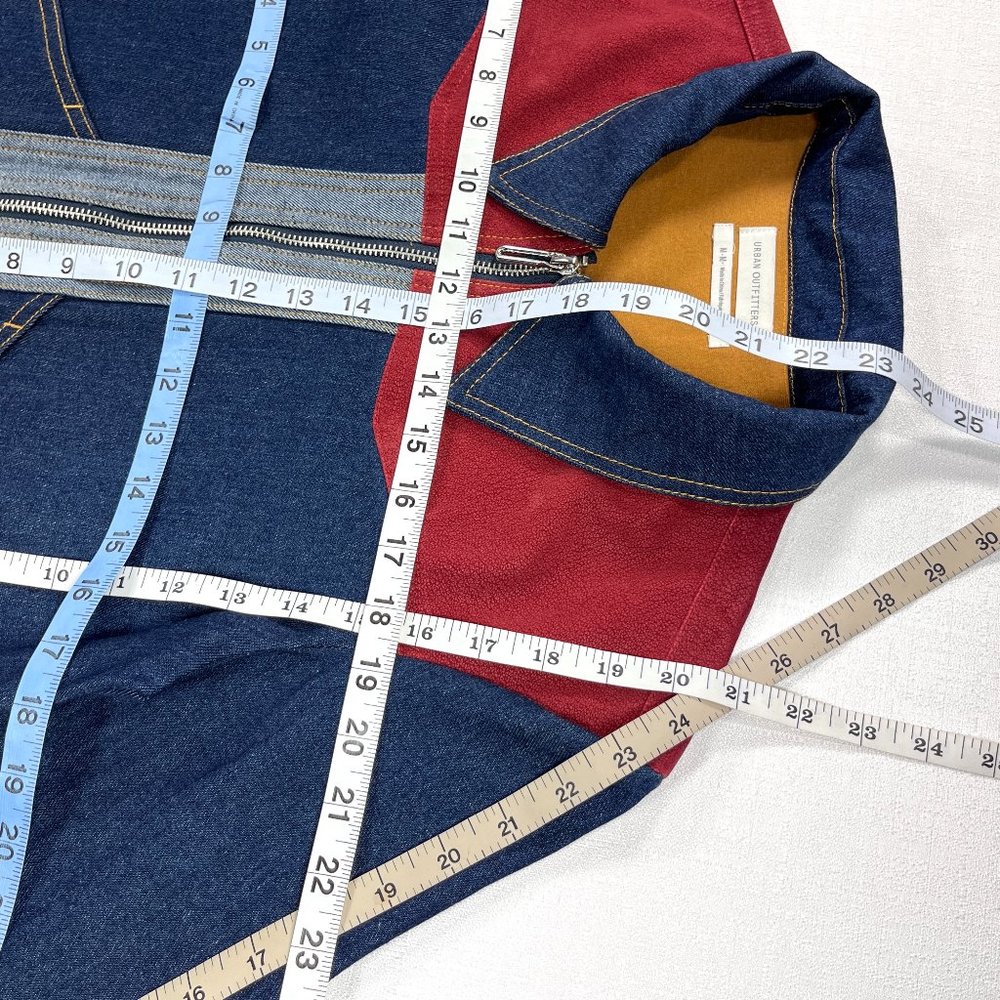 SOLD Urban Outfitters Women's Two-Tone Mechanic Gasoline Western Denim Jacket - Picture 13 of 16